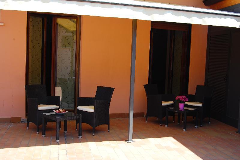 Albergo Visconti Cremona Buitenkant foto