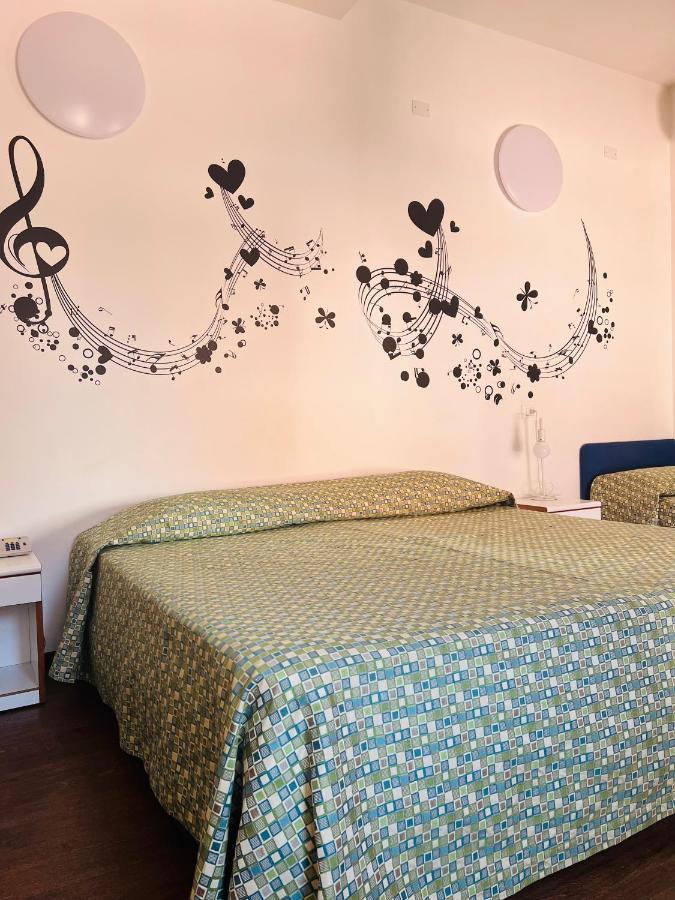 Albergo Visconti Cremona Buitenkant foto
