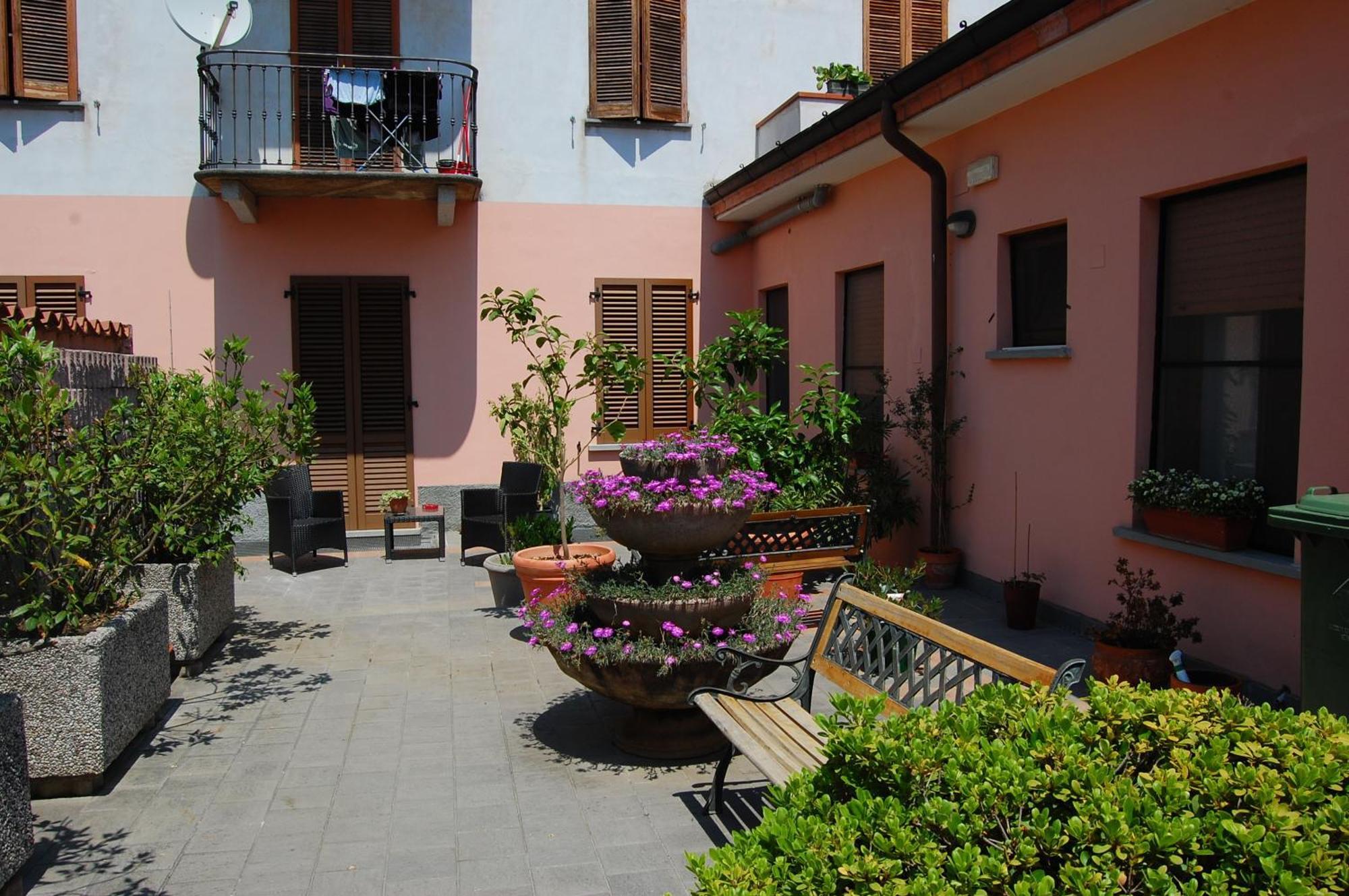 Albergo Visconti Cremona Buitenkant foto